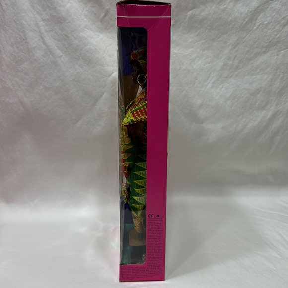 Ghanian Barbie - Picture 3 of 5